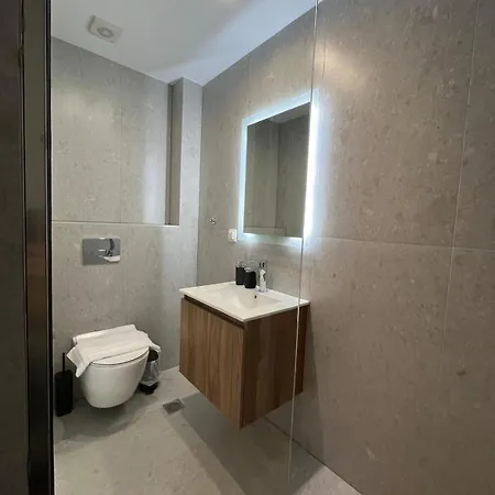 B3 Tsimiski Saloniki